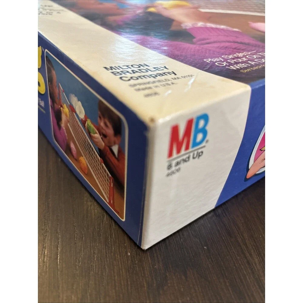 Pig Pong Game 1986 Milton Bradley Complete Puff Balls Vintage Tabletop
